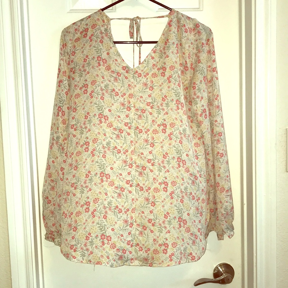 LC Lauren Conrad XS Top